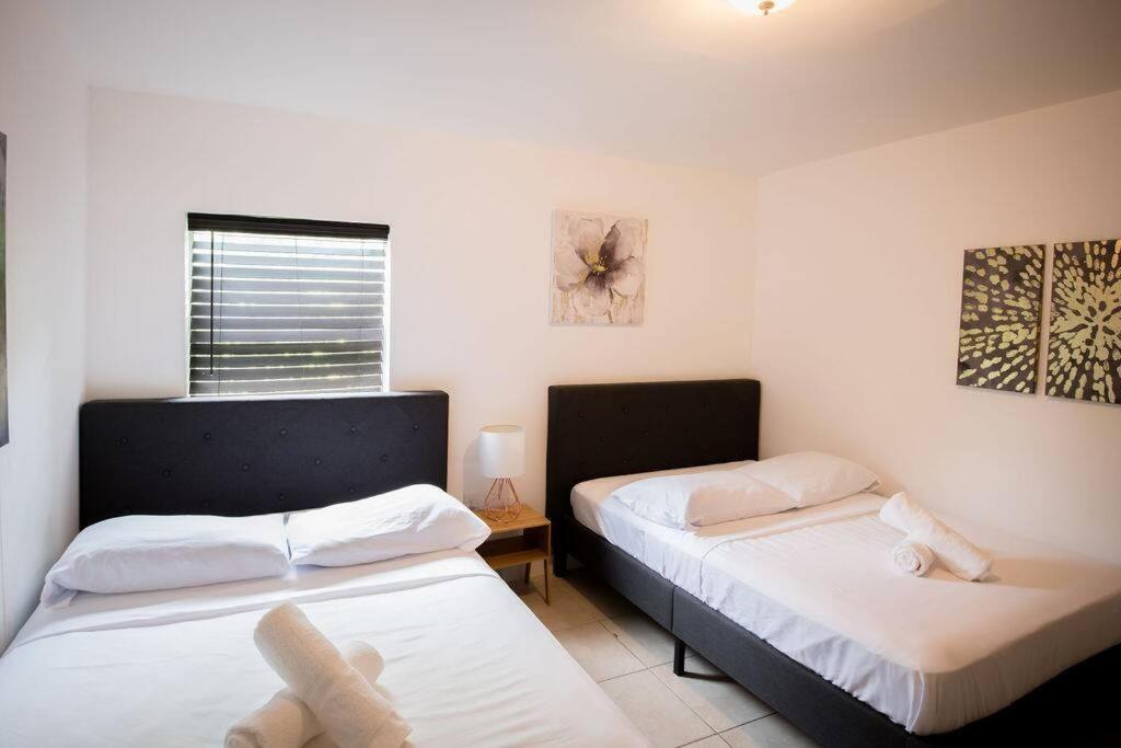 3 Bedroom Miami Home 15 Minutes To The Beach מראה חיצוני תמונה